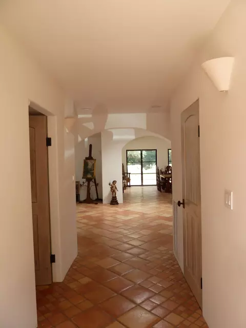 306 Mckee St, Ojai, CA 93023 photo 4