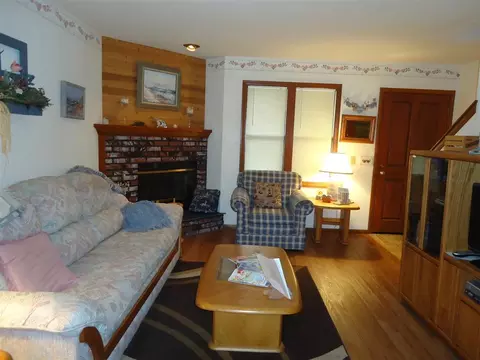 5175 Eighth St #B, Carpinteria, CA 93013 photo 2