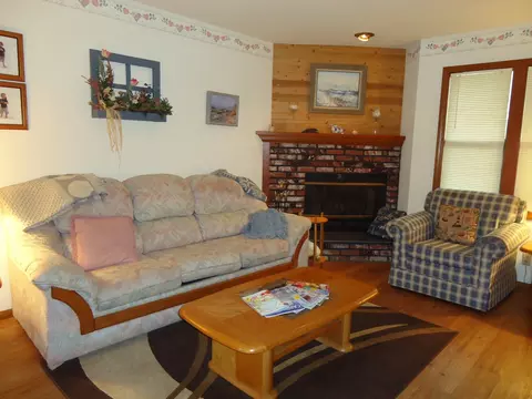 5175 Eighth St #B, Carpinteria, CA 93013 photo 3