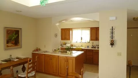 237 Fir Tree Pl, Goleta, CA 93117 photo 3