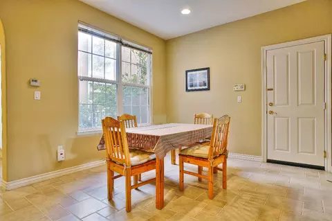 287 King Daniel Ln, Goleta, CA 93117 photo 4