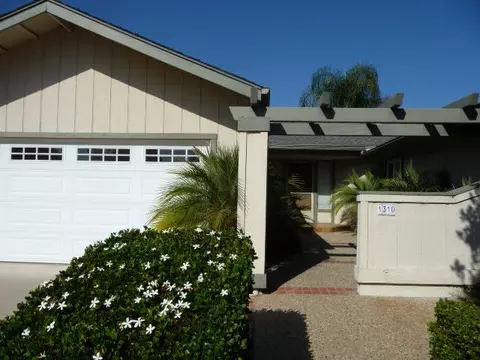 1310 Trieste Ln, Carpinteria, CA 93013 photo 1