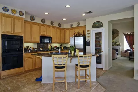 6823 Shadowbrook Dr, Goleta, CA 93117 photo 4