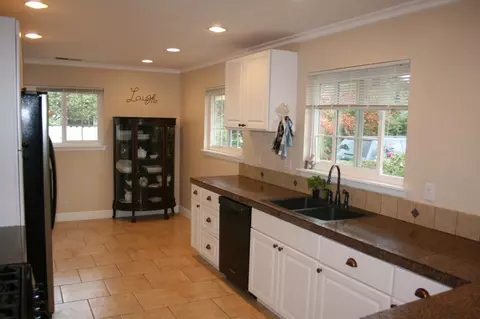 108 3rd St, Solvang, CA 93463 photo 4