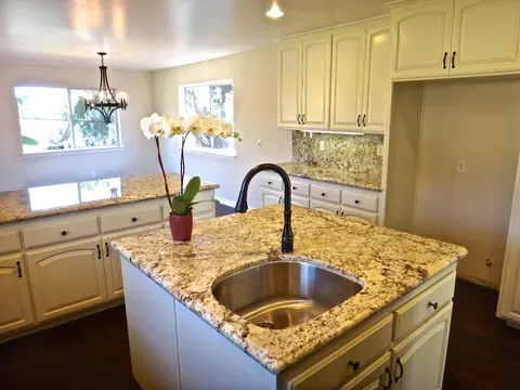 22 Baker Ln, Goleta, CA 93117 photo 2