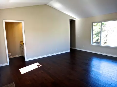 22 Baker Ln, Goleta, CA 93117 photo 9