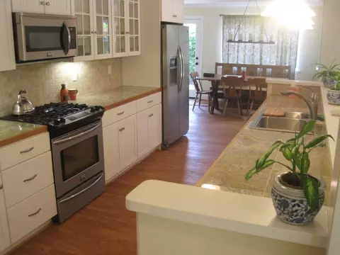 5451 Shemara St, Carpinteria, CA 93013 photo 5