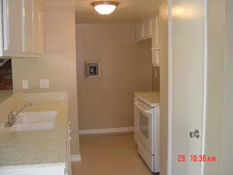 5981 Hickory St #3, Carpinteria, CA 93013 photo 2