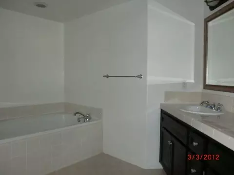 4358 Tradewinds Dr, Oxnard, CA 93035 photo 8