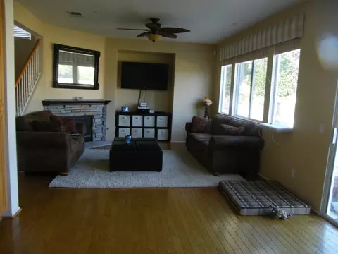 2538 Ironstone St, Oxnard, CA 93036 photo 2