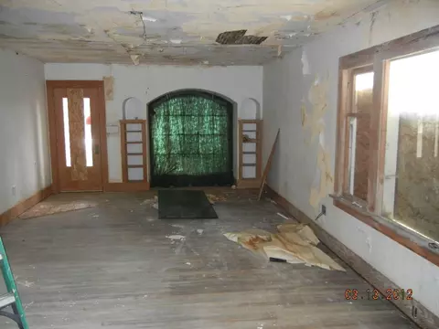 137 S L St, Lompoc, CA 93436 photo 8
