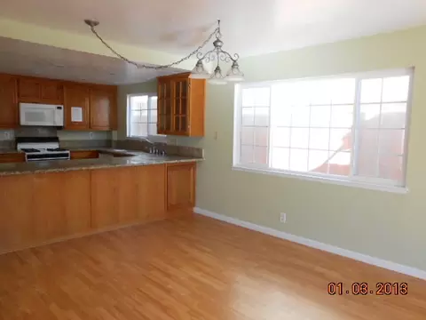1210 Monet Pl, Oxnard, CA 93033 photo 3