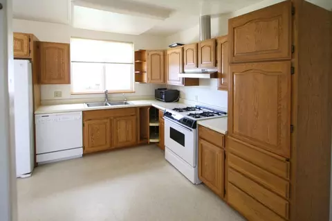 5757 Armitos Ave, Goleta, CA 93117 photo 8