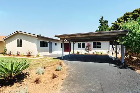 1340 Post St, Carpinteria, CA 93013 photo 1