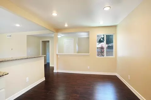 1340 Post St, Carpinteria, CA 93013 photo 3