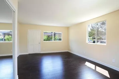 1340 Post St, Carpinteria, CA 93013 photo 8