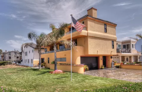 233 Santa Monica Dr, Oxnard, CA 93035 photo 1