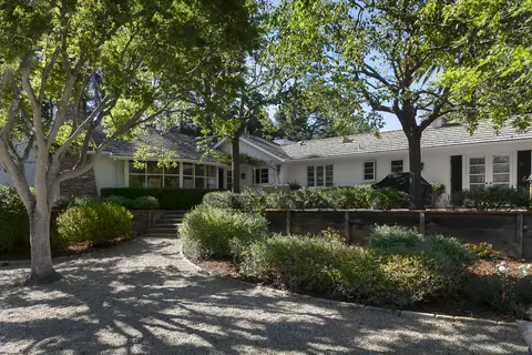 1381 E Valley Rd, Montecito, CA 93108 photo 2