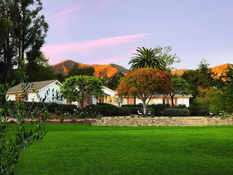 1381 E Valley Rd, Montecito, CA 93108 photo 1