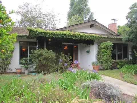 155 Serafin Way, Carpinteria, CA 93013 photo 2
