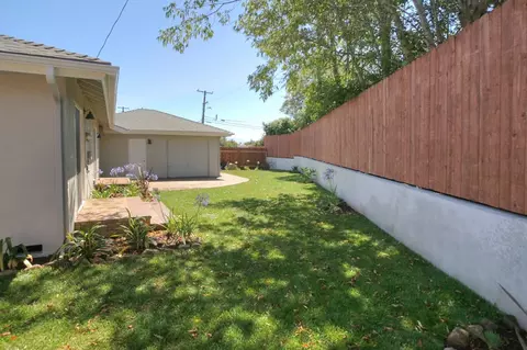 41 Brandon Dr, Goleta, CA 93117 photo 2