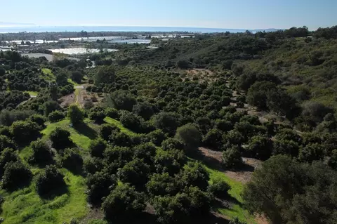 5210 Foothill Rd, Carpinteria, CA 93013 photo 27