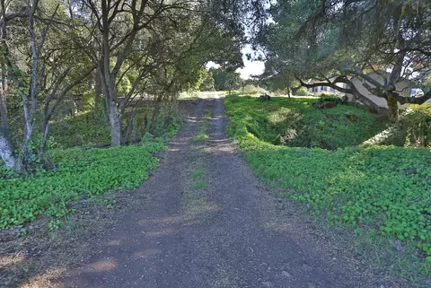 5210 Foothill Rd, Carpinteria, CA 93013 photo 4