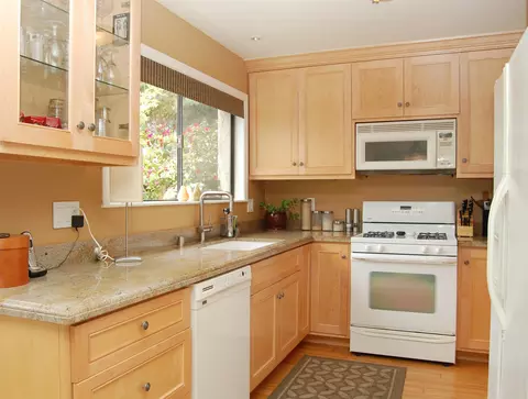 4414 Catlin Cir #A, Carpinteria, CA 93013 photo 6