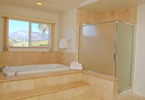 7802 Day Dr, Goleta, CA 93117 photo 11