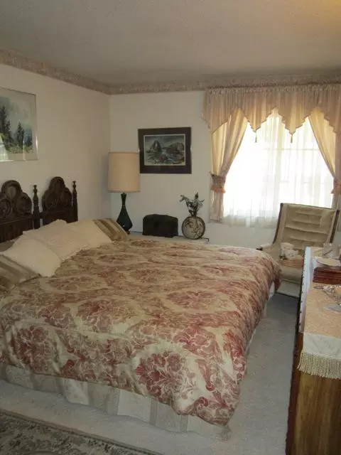 632 Windsor Ave, Goleta, CA 93117 photo 8