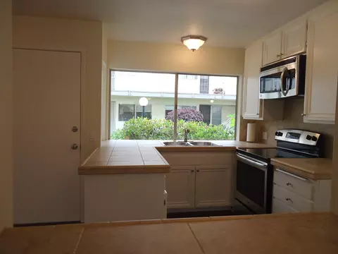 5455 8th St #8, Carpinteria, CA 93013 photo 5