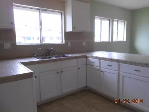 2944 Circle Dr, Oxnard, CA 93033 photo 4
