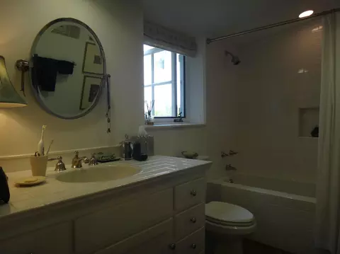1237 E Cota St, Santa Barbara, CA 93103 photo 22