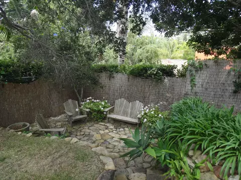 1237 E Cota St, Santa Barbara, CA 93103 photo 7