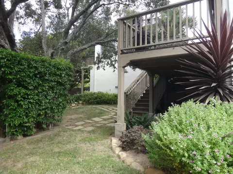 1237 E Cota St, Santa Barbara, CA 93103 photo 6
