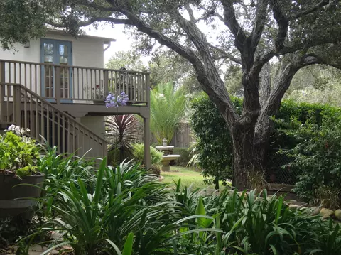 1237 E Cota St, Santa Barbara, CA 93103 photo 8