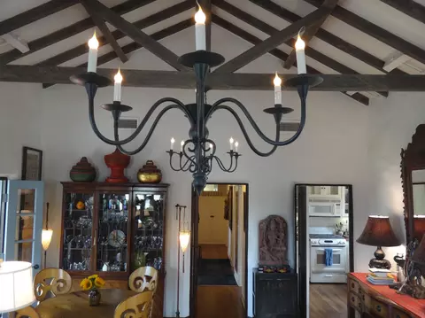 1237 E Cota St, Santa Barbara, CA 93103 photo 3