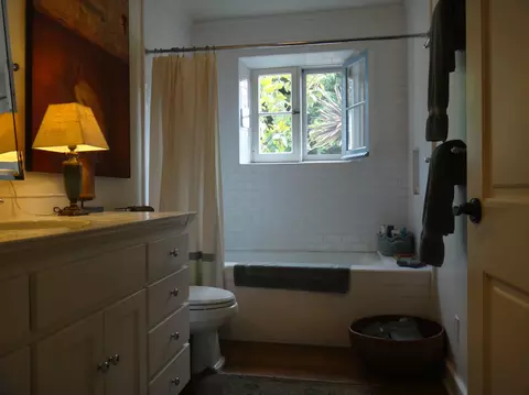 1237 E Cota St, Santa Barbara, CA 93103 photo 17