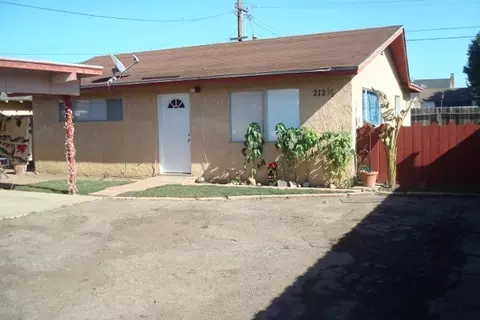 212 N E St, Lompoc, CA 93436 photo 3