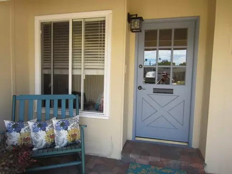 5664 Fiesta Dr, Carpinteria, CA 93013 photo 2