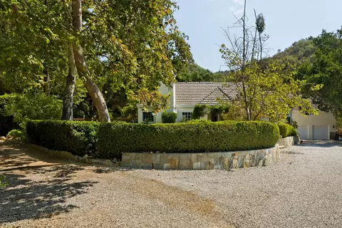 5164 Reeves Rd, Ojai, CA 93023 photo 1