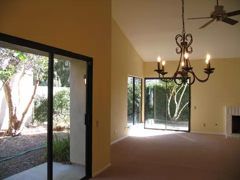 954 Ruby Ave, Ventura, CA 93004 photo 5