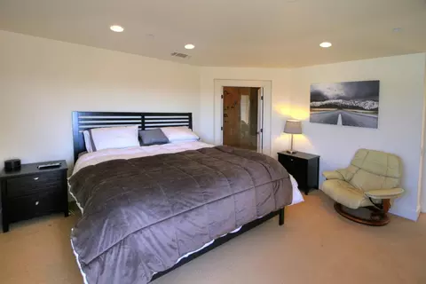 5212 Driftwood St, Oxnard, CA 93035 photo 12