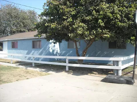 3757 Dufau Rd, Oxnard, CA 93033 photo 1