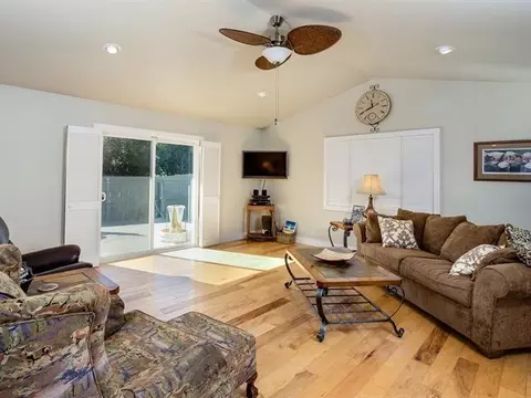 57 1st St, Solvang, CA 93463 photo 5