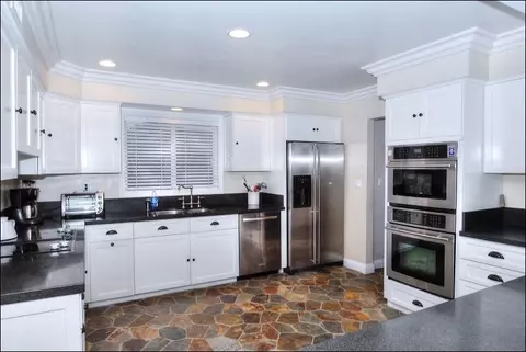 5320 Seabreeze, Oxnard, CA 93035 photo 10