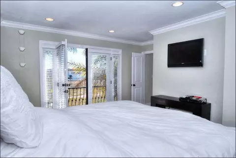 5320 Seabreeze, Oxnard, CA 93035 photo 23