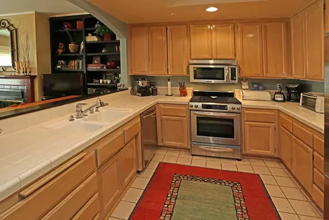 4455 Carpinteria Ave #H, Carpinteria, CA 93013 photo 8