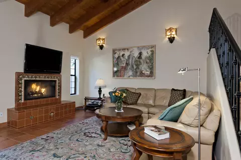 306 E Aliso St #D, Ojai, CA 93023 photo 4