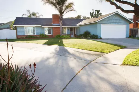 1550 Myra St, Carpinteria, CA 93013 photo 1